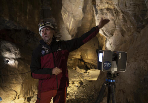 FDS2025 Savoie-Visite-CNRS-Insolite-cartographie-3D-Grotte-de-St-Christophe-2